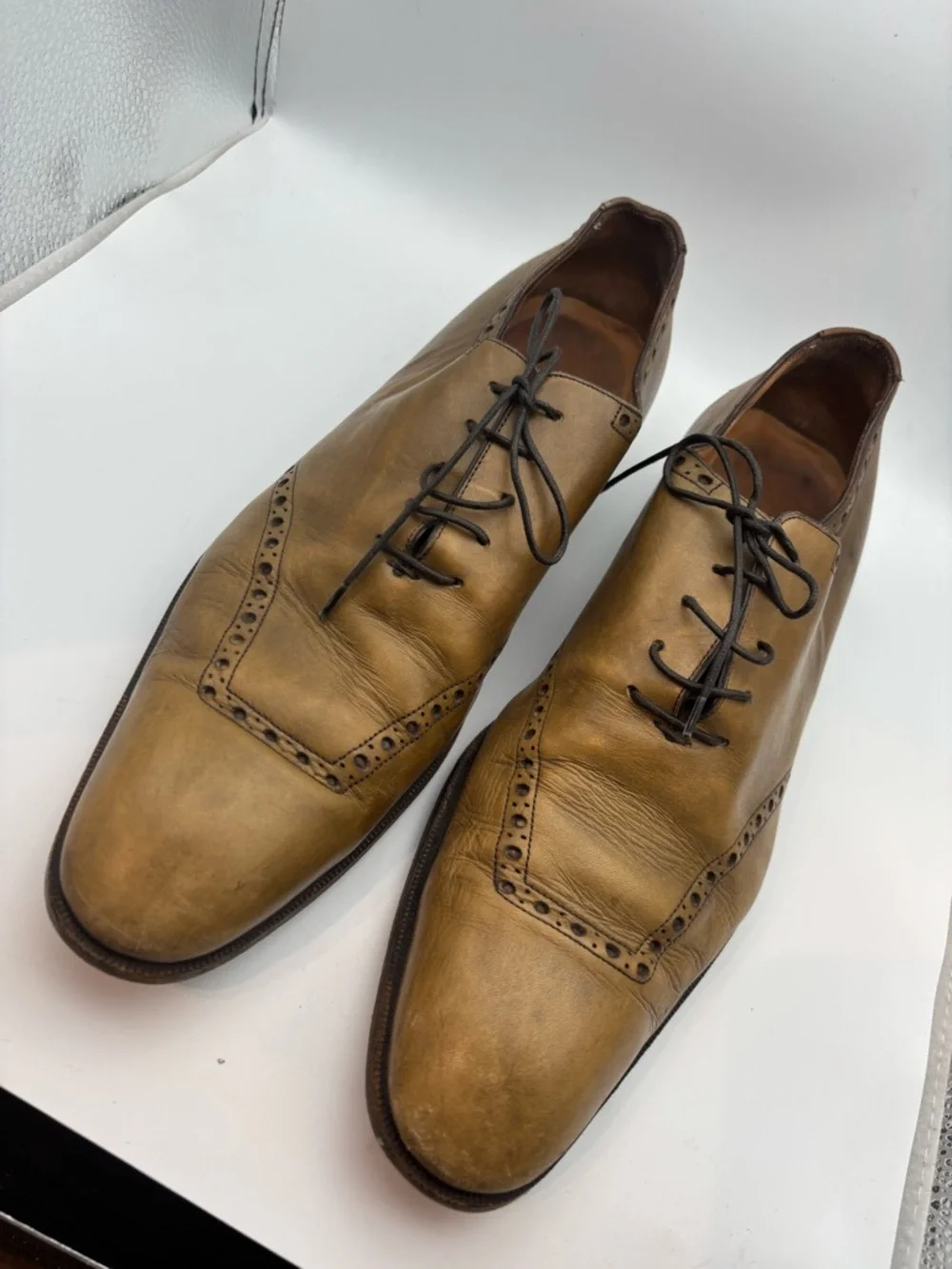 Yves Saint Laurent Men's Tan Leather Brogue Oxford Shoes